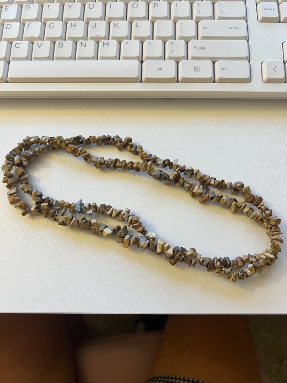 Quality Stone‑Feel Beaded Necklace – Bold & Elegant